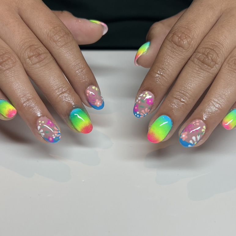 Cass gelx nails with picment tyedye tiedye flowers summer